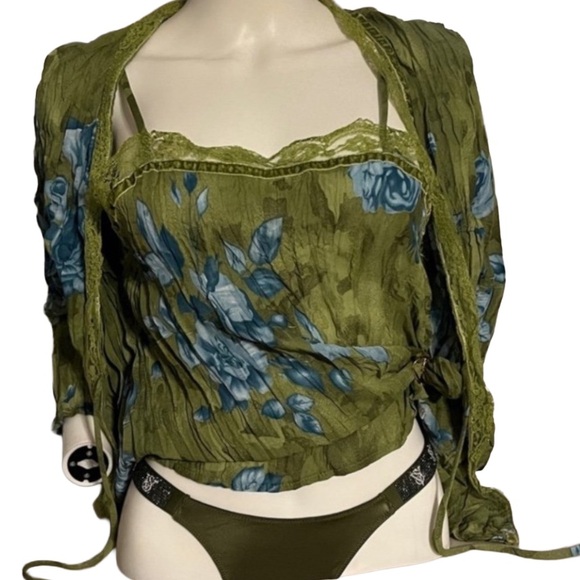 Victoria's Secret Tops - Green Floral Women's Top